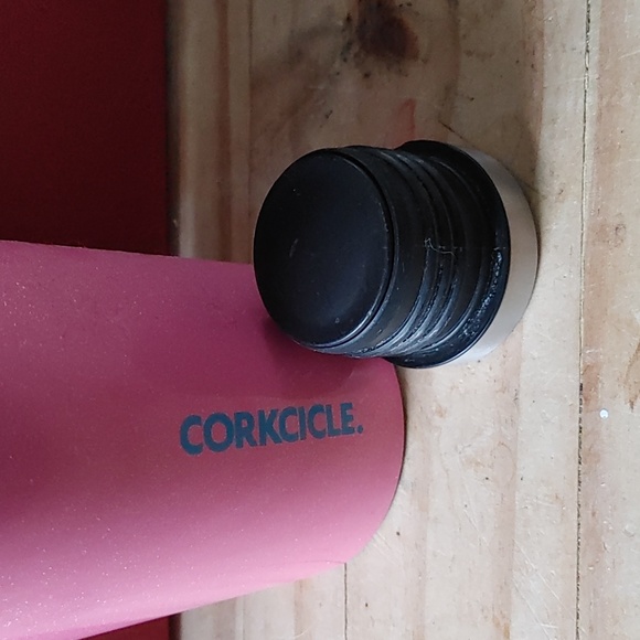 Canteen - Picture 2 of 4